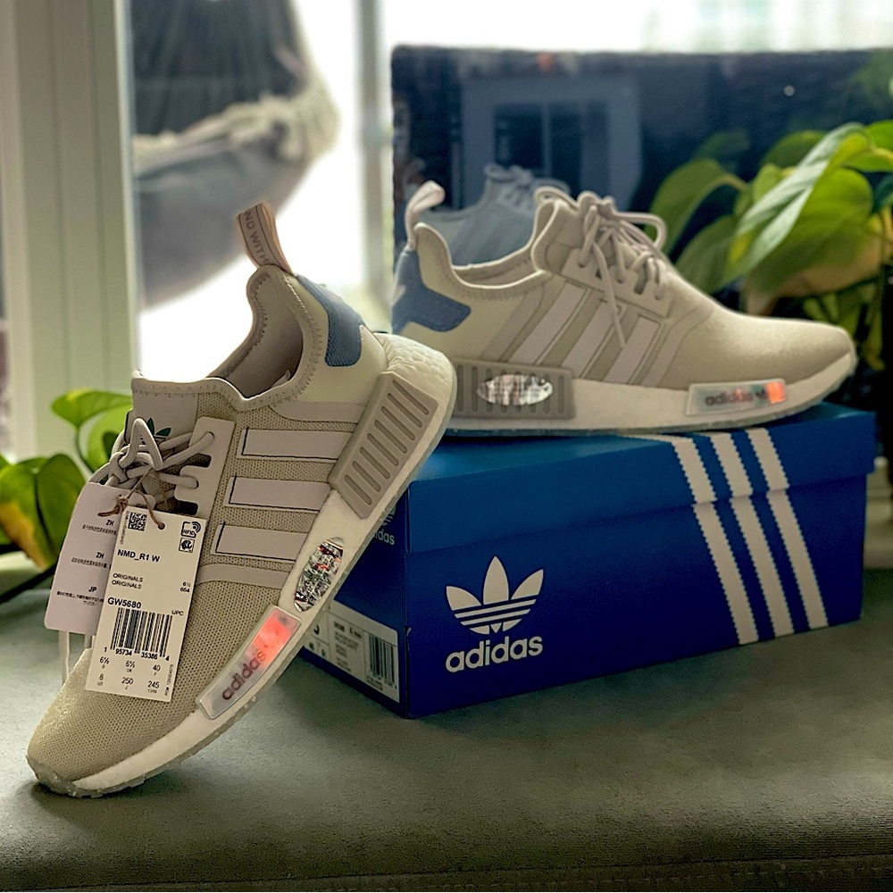 Adidas unworn NMD_R1 originals US8 women tan/gold/grey running shoes